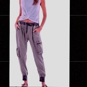 NWT Young Fabulous & Broke Juniper Cargo Jogger